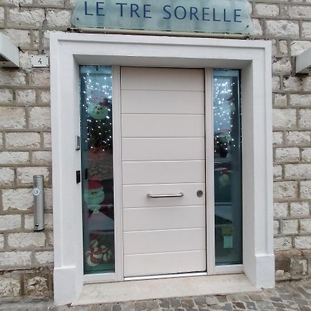 Affittacamere Le Tre Sorelle Sirolo Bagian luar foto